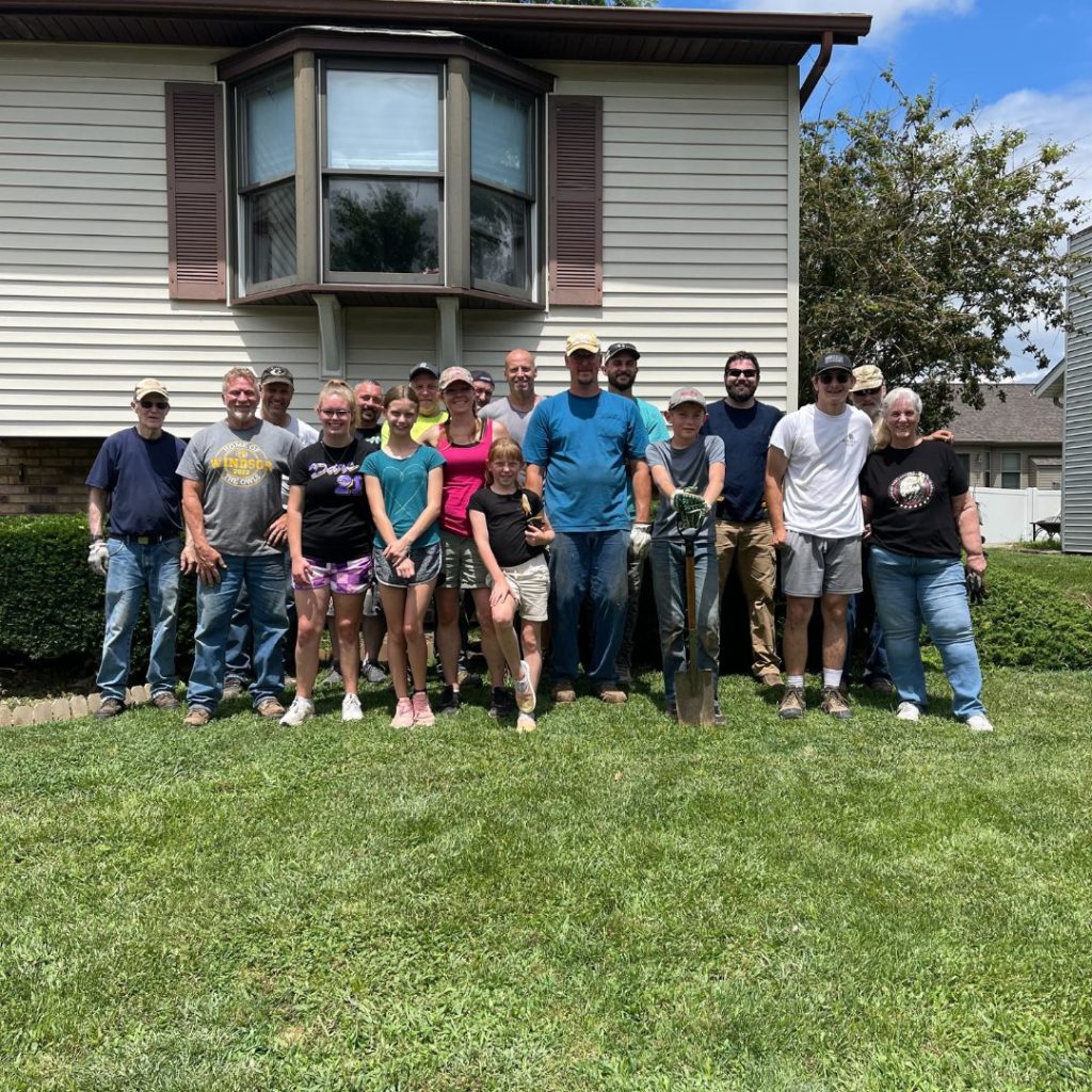 Waterloo-Columbia eXtreme Service Group