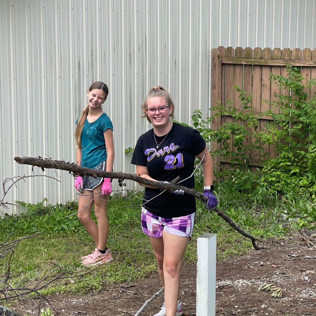 Waterloo-Columbia eXtreme Service Group